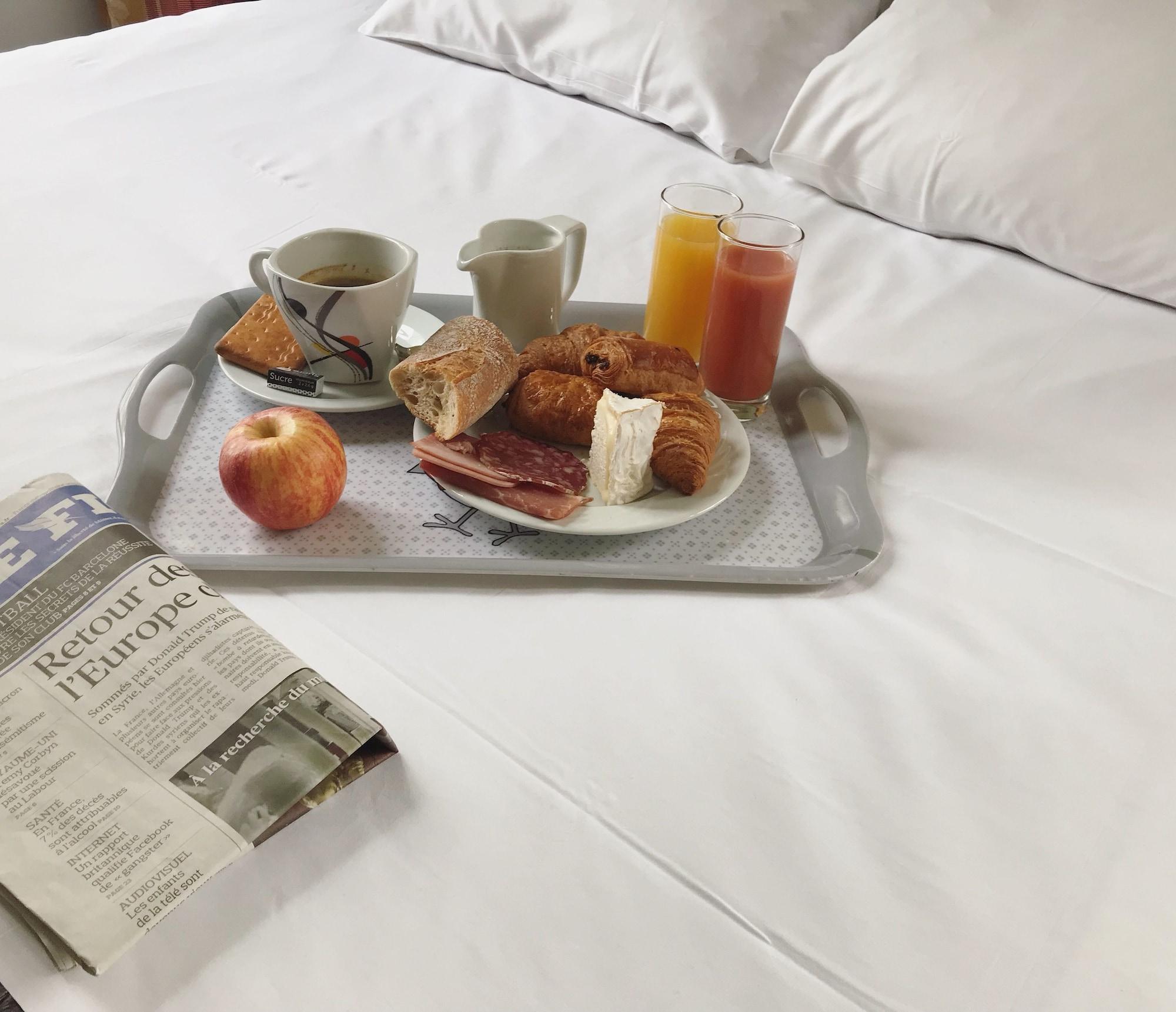 Brit Hotel Aux Sacres Reims, Centre Historique Εξωτερικό φωτογραφία