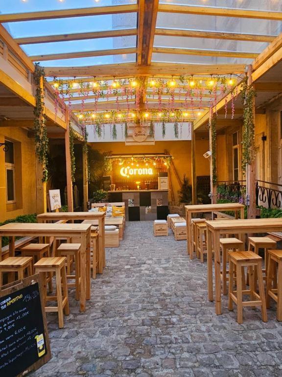 Brit Hotel Aux Sacres Reims, Centre Historique Εξωτερικό φωτογραφία