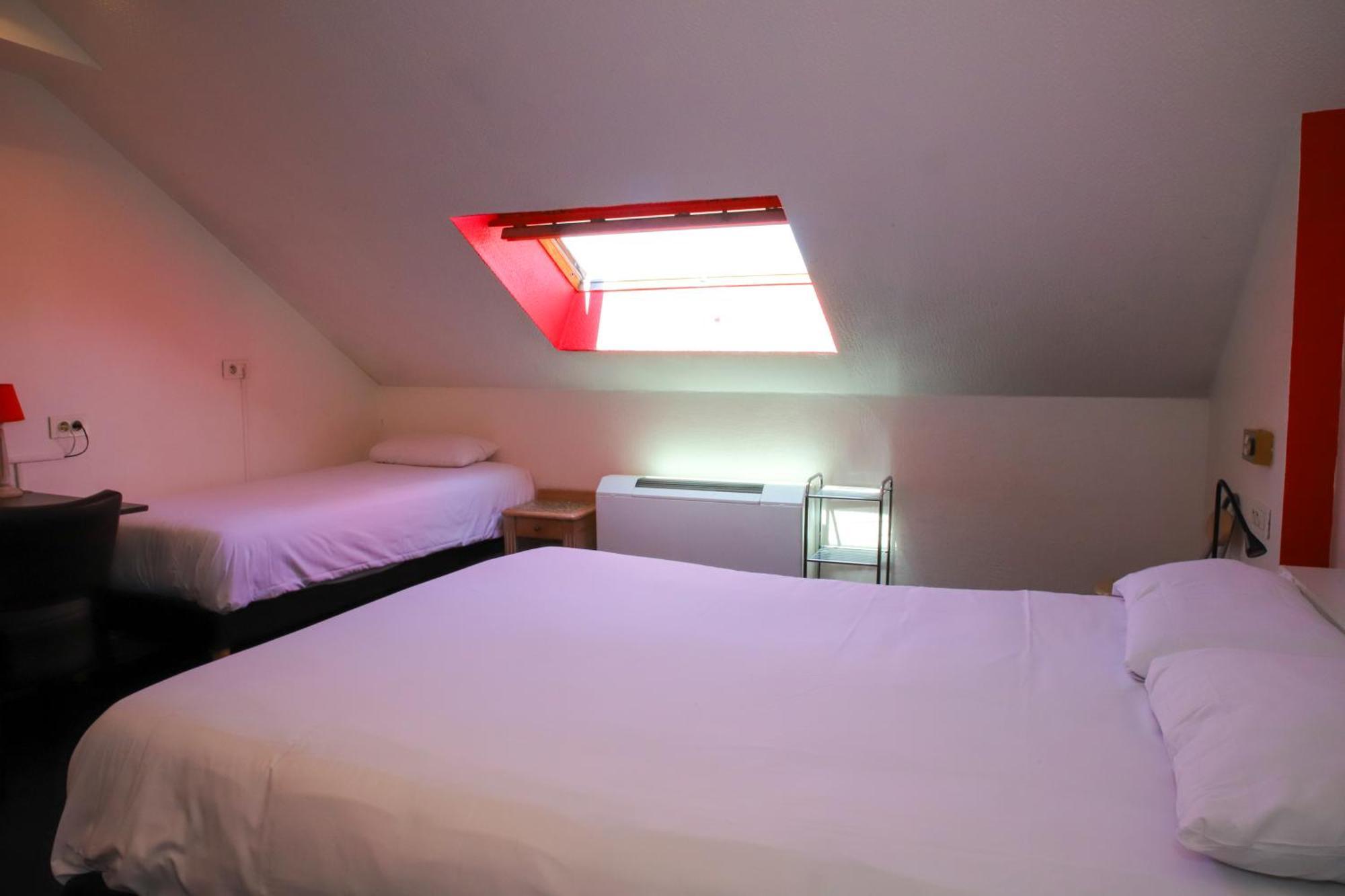Brit Hotel Aux Sacres Reims, Centre Historique Εξωτερικό φωτογραφία