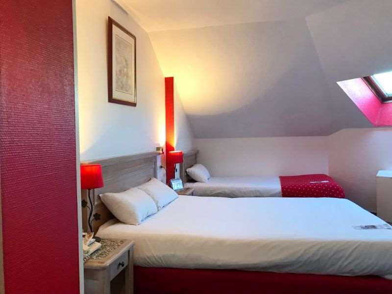 Brit Hotel Aux Sacres Reims, Centre Historique Δωμάτιο φωτογραφία